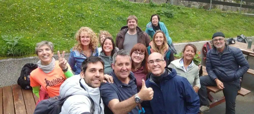 Foto de familia en Gjógv